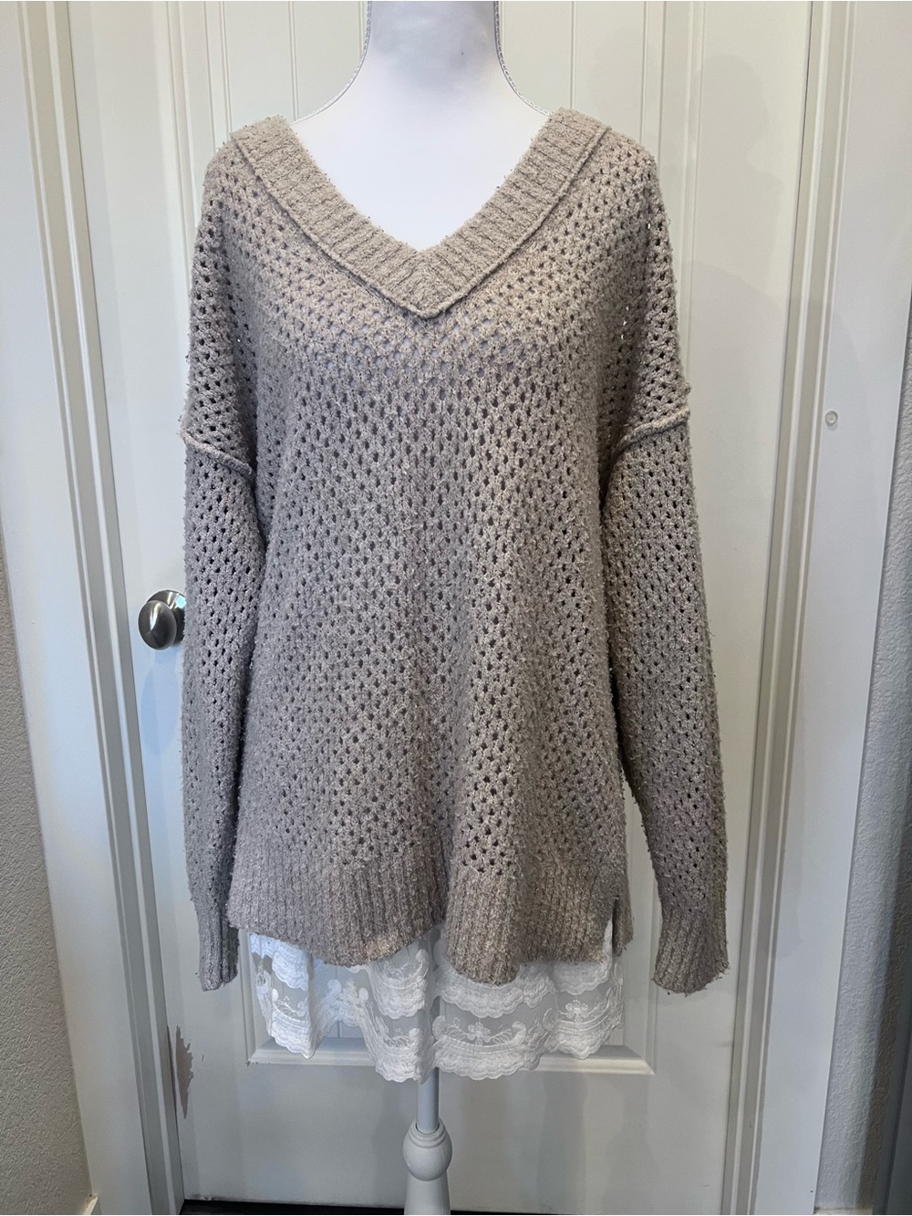 Women's White Lace Tunic Extender stretchy small - Picture 13 of 14